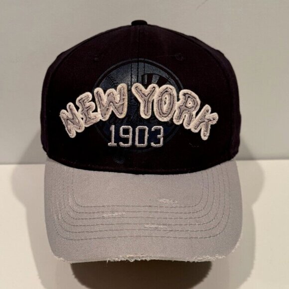 New York Yankees New Era Flex Fit Hat Cap Distressed Medium-Large Gray/Navy - Picture 1 of 6